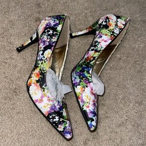 Women’s dress shoes